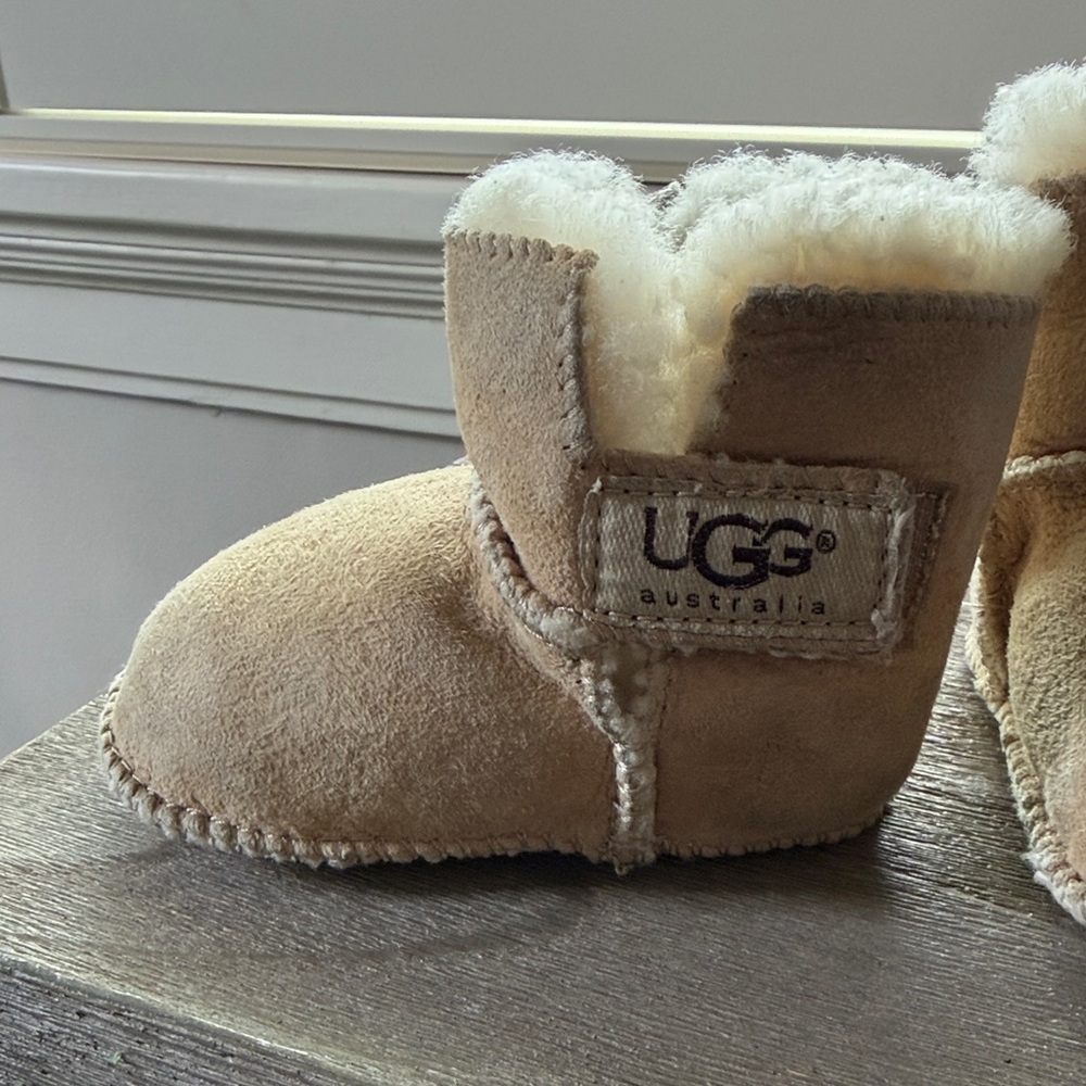 UGG Toddler Chestnut Suede Plush-Lined Booties - Picture 2 of 11